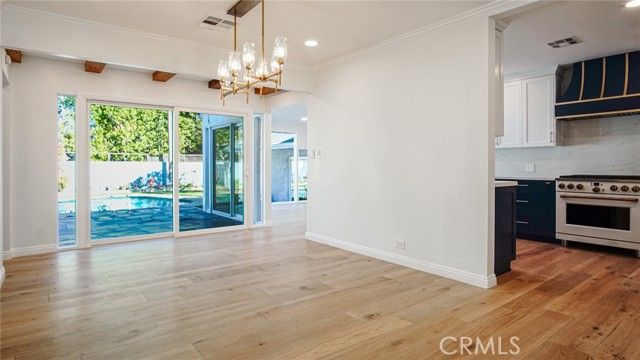 11165 Valley Spring, Studio City (los Angeles), CA 91602