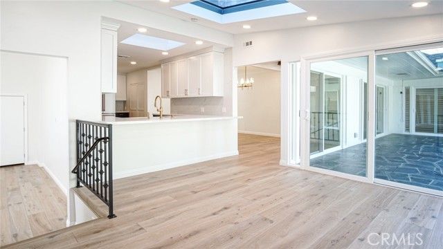 11165 Valley Spring, Studio City (los Angeles), CA 91602