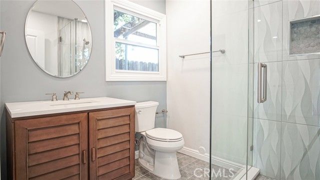 11165 Valley Spring, Studio City (los Angeles), CA 91602