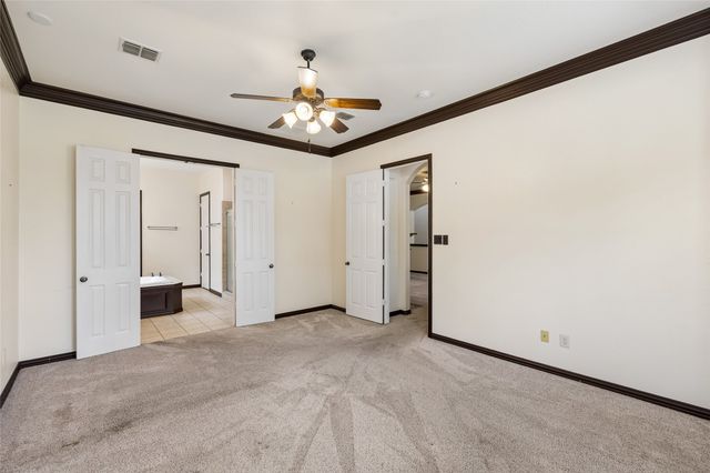2655 Waterfront Drive, Grand Prairie, TX 75054