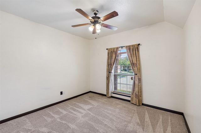 2655 Waterfront Drive, Grand Prairie, TX 75054