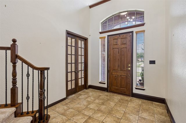 2655 Waterfront Drive, Grand Prairie, TX 75054