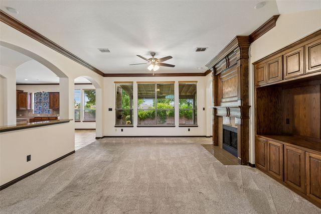 2655 Waterfront Drive, Grand Prairie, TX 75054