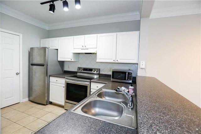 4102 Westchester Ridge, Atlanta, GA 30329