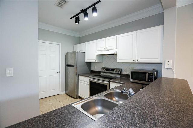 4102 Westchester Ridge, Atlanta, GA 30329