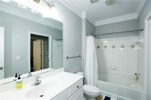 4102 Westchester Ridge, Atlanta, GA 30329