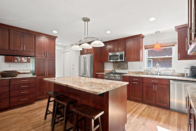 7140 Reynolds STREET, Point Breeze, PA 15208