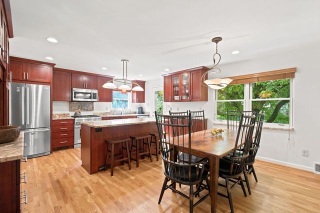 7140 Reynolds STREET, Point Breeze, PA 15208