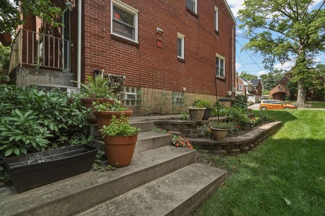 7140 Reynolds STREET, Point Breeze, PA 15208