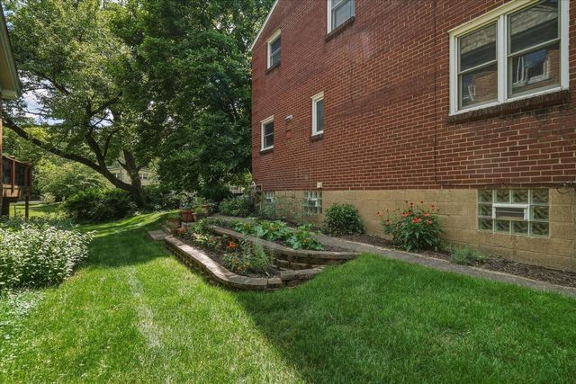 7140 Reynolds STREET, Point Breeze, PA 15208