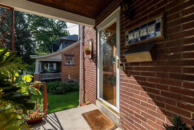 7140 Reynolds STREET, Point Breeze, PA 15208