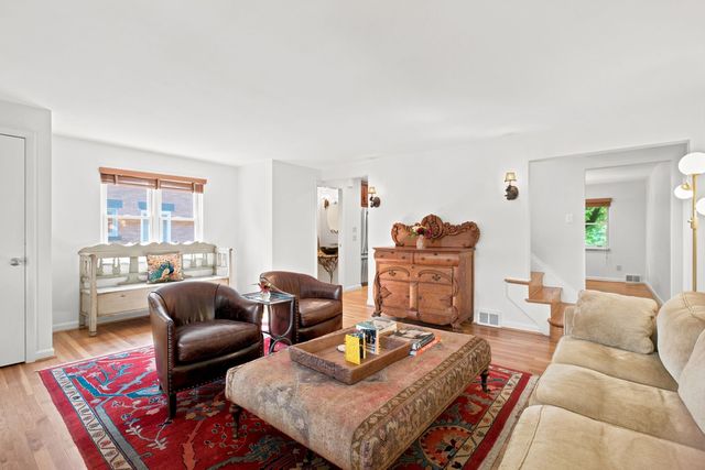 7140 Reynolds STREET, Point Breeze, PA 15208