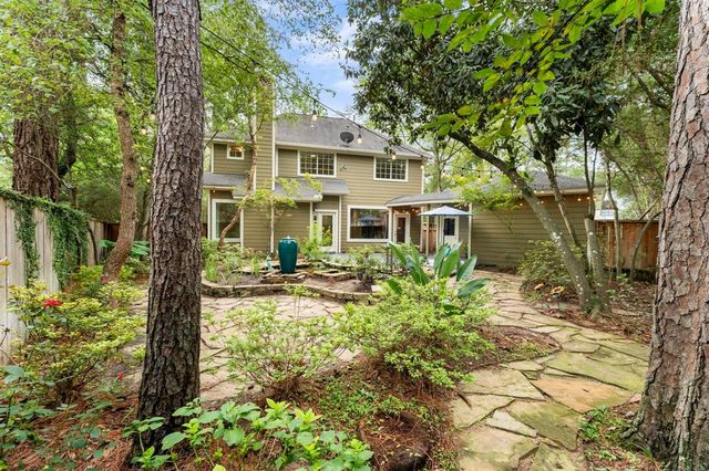 204 N Mill Trace Drive, The Woodlands, TX 77381