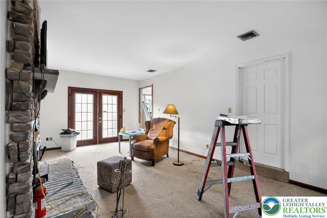 6594 Memorial Road, Heidelberg Twp, PA 18053