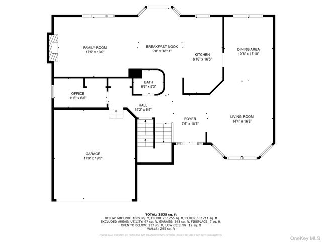 18 Cayla Lane, Port Jefferson Station, NY 11776