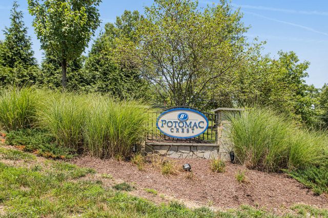 1567 RENATE DR, Woodbridge, VA 22192