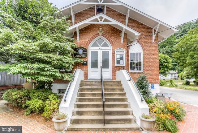 1567 RENATE DR, Woodbridge, VA 22192