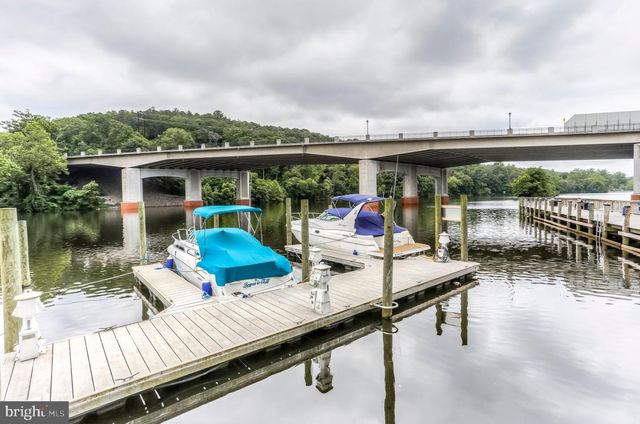 1567 RENATE DR, Woodbridge, VA 22192