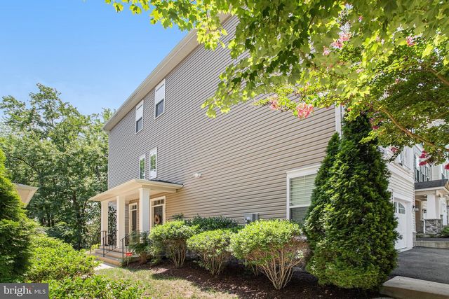 1567 RENATE DR, Woodbridge, VA 22192