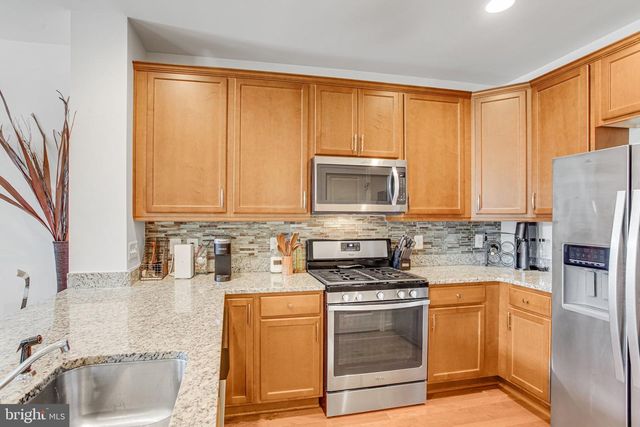 1567 RENATE DR, Woodbridge, VA 22192
