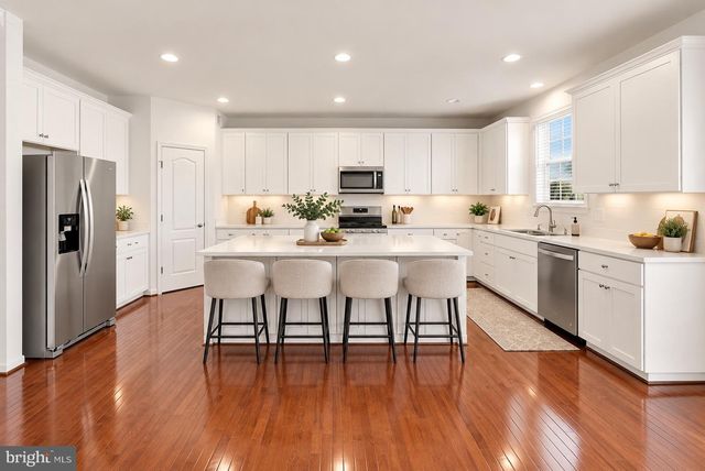 111 ALLIANCE CT, Winchester, VA 22602