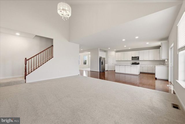 111 ALLIANCE CT, Winchester, VA 22602