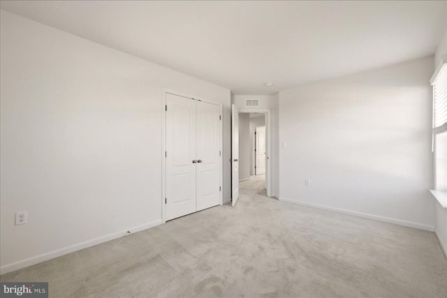 111 ALLIANCE CT, Winchester, VA 22602