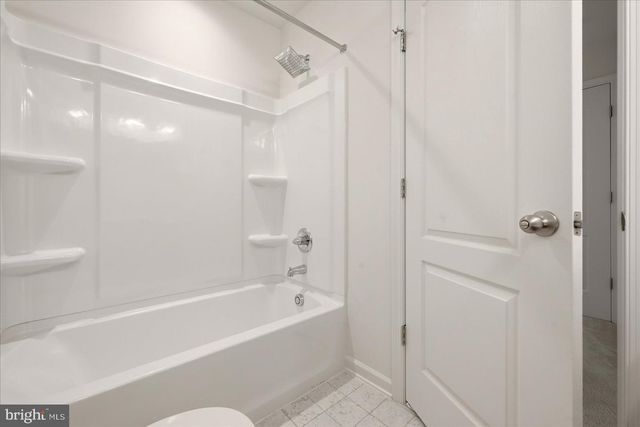 111 ALLIANCE CT, Winchester, VA 22602
