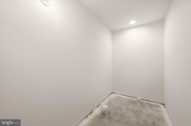 111 ALLIANCE CT, Winchester, VA 22602