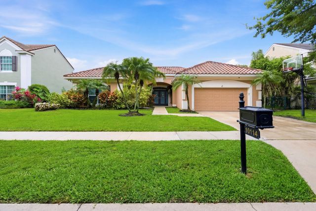 10114 Hunt Club Lane, Palm Beach Gardens, FL 33418
