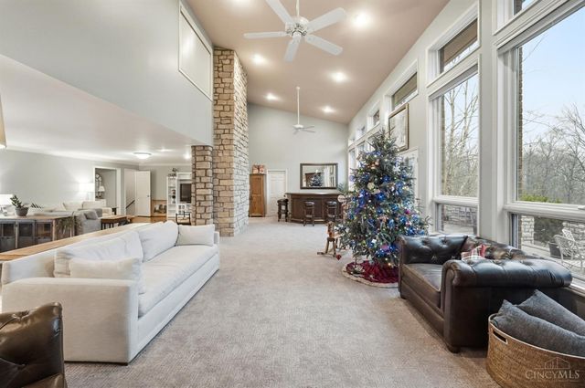 5821 Old Forest Lane, West Chester, OH 45069