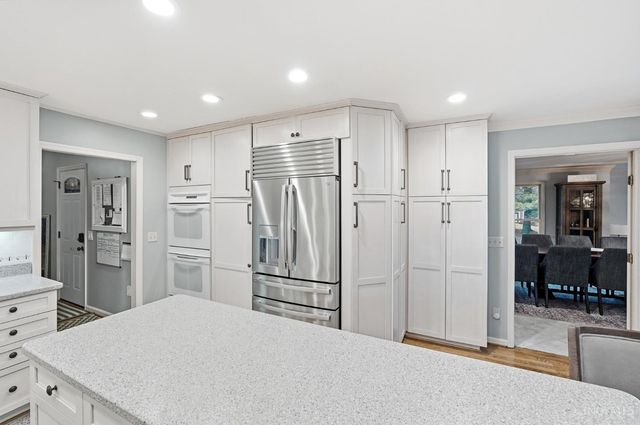 5821 Old Forest Lane, West Chester, OH 45069