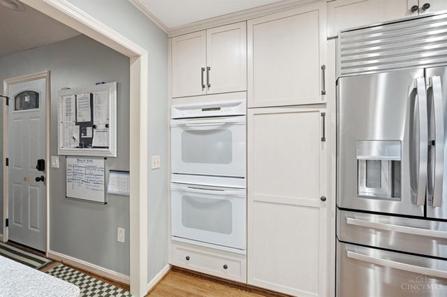 5821 Old Forest Lane, West Chester, OH 45069