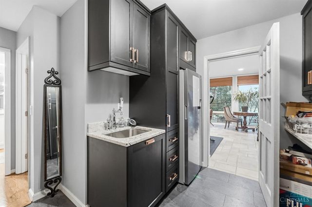 5821 Old Forest Lane, West Chester, OH 45069