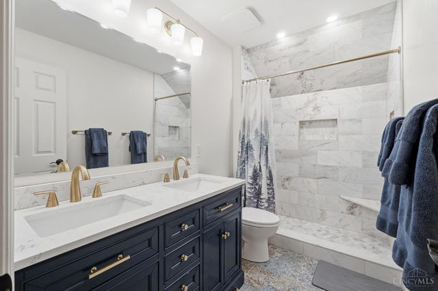 5821 Old Forest Lane, West Chester, OH 45069