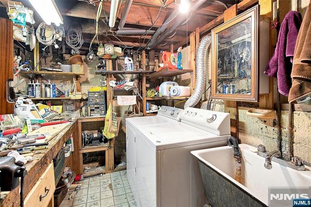 15 Charles Street, Nutley, NJ 07110