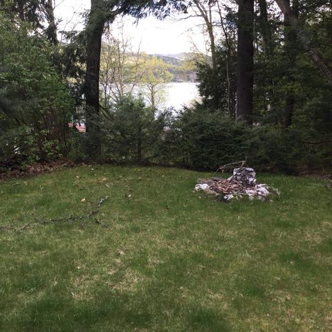 3335 West Lake Road, Wells, VT 05774