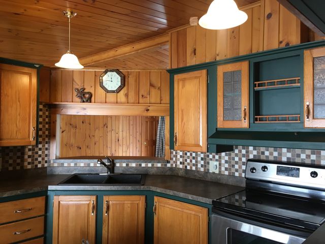 3335 West Lake Road, Wells, VT 05774