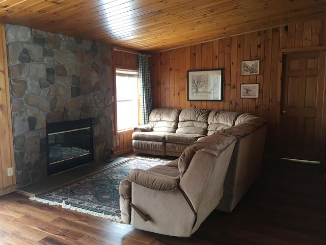 3335 West Lake Road, Wells, VT 05774