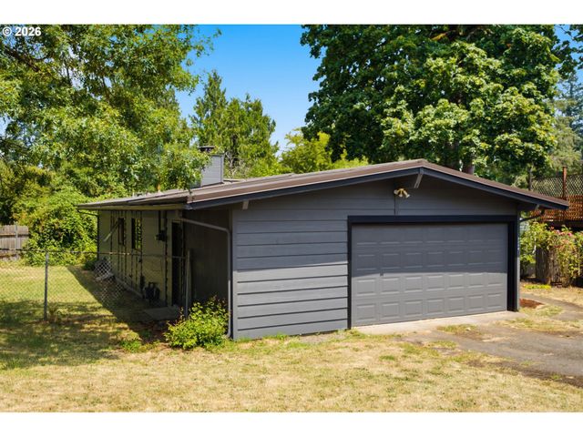 5601 Se OETKIN Dr, Milwaukie, OR 97267