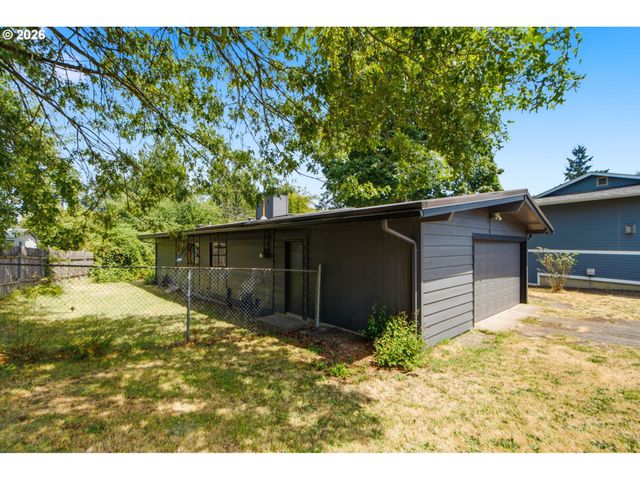 5601 Se OETKIN Dr, Milwaukie, OR 97267