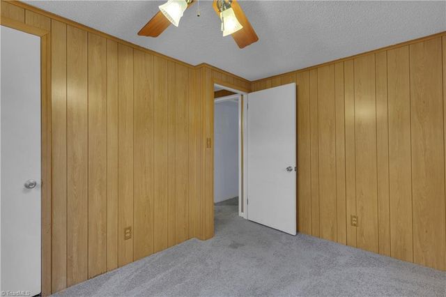 121 Pinewood Acres Drive, Greensboro, NC 27405