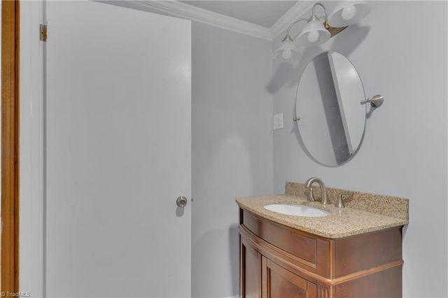 121 Pinewood Acres Drive, Greensboro, NC 27405