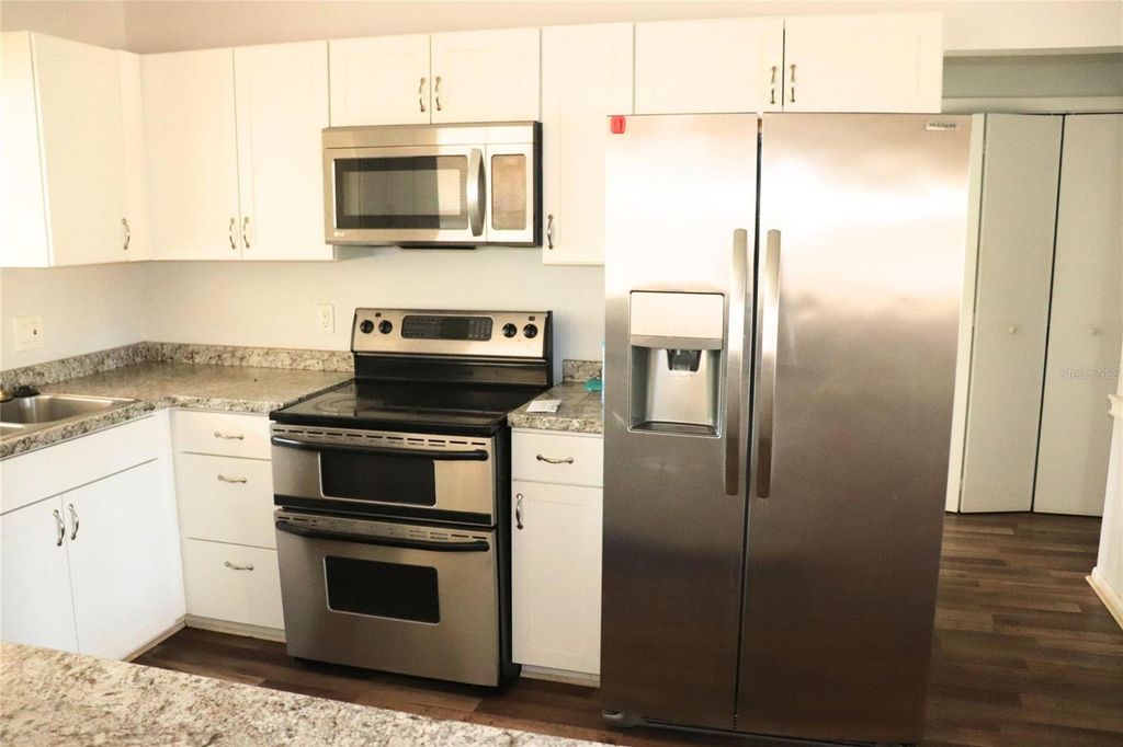 Image 6 of property listing at 401 S PINE AVENUE, Inverness, FL 34452