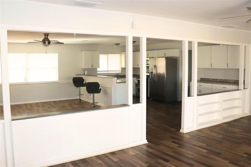 Image 10 of property listing at 401 S PINE AVENUE, Inverness, FL 34452