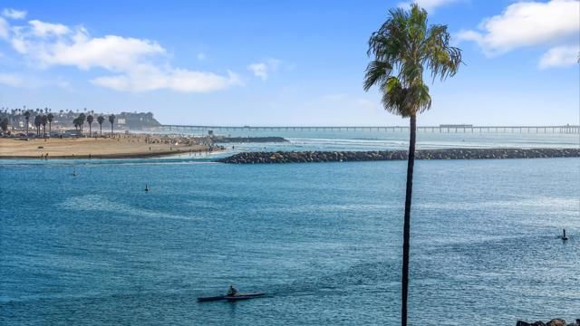 2623 Ocean Front Walk, San Diego, CA 92109