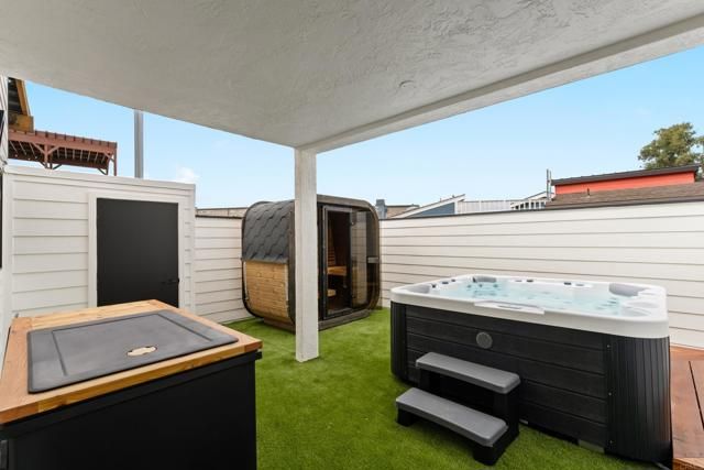 2623 Ocean Front Walk, San Diego, CA 92109