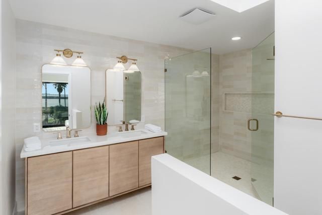 2623 Ocean Front Walk, San Diego, CA 92109