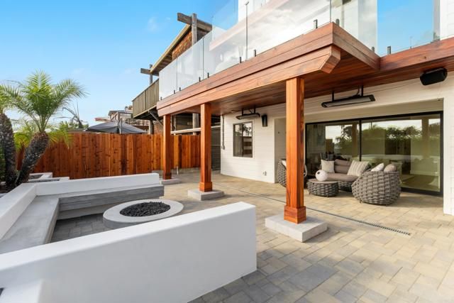 2623 Ocean Front Walk, San Diego, CA 92109