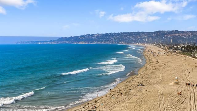 2623 Ocean Front Walk, San Diego, CA 92109